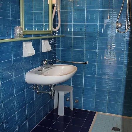 Otel Amalfi 3*