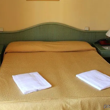 Amalfi Hotel 3*